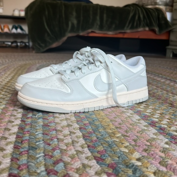 Nike Low Sail Light Bone Dunks - Picture 2 of 7